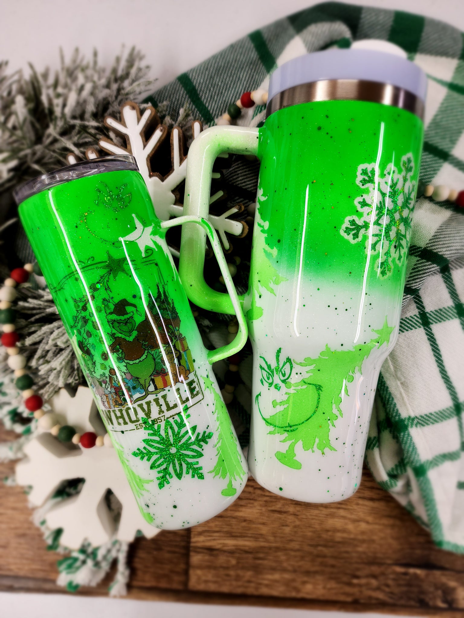 Whoville Grinch Christmas Glitter Tumbler & Pen / Pen sold seperately