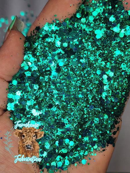 Elphaba - Emerald Green Holographic Shifting Polyester Glitter for DIY crafts and Tumbler Making