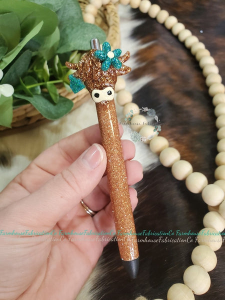 Realistic Highland Cow Glitter Pen with Glitter Flowers & Ear Tag